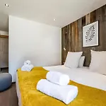 Le Globe Argentiere - By Emerald Chamonix Mont Blanc