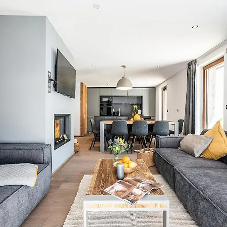 Daire Le Globe Argentiere - By Emerald Chamonix