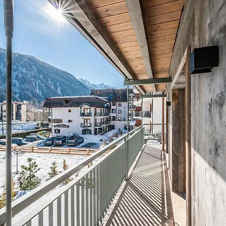 Daire Le Globe Argentiere - By Emerald Chamonix